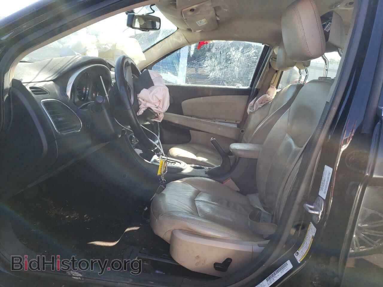 2011 CHRYSLER 200 - VIN: 1C3BC2FG7BN619558 - Photo 7