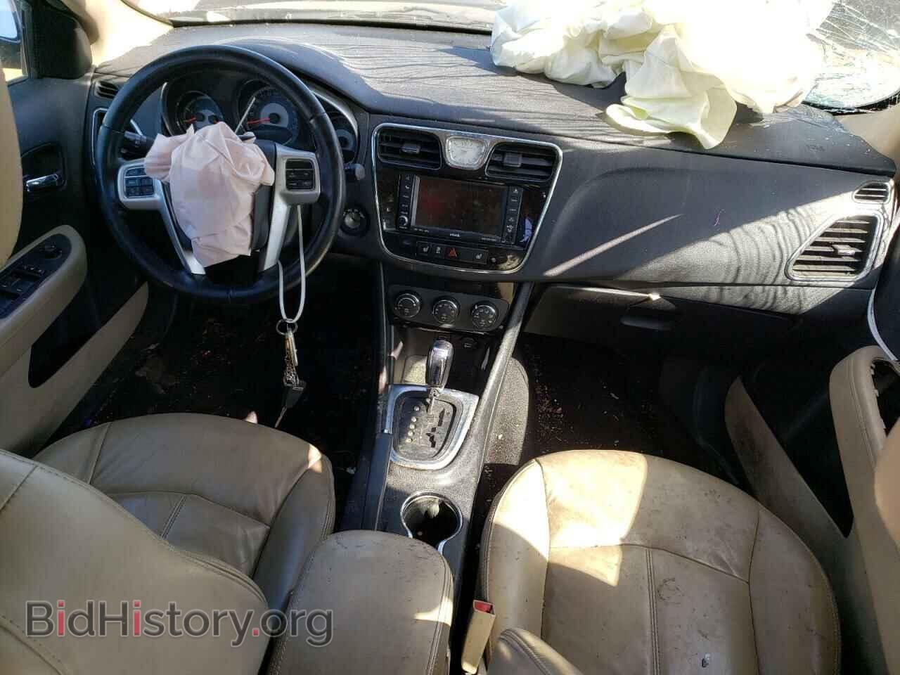 2011 CHRYSLER 200 - VIN: 1C3BC2FG7BN619558 - Photo 8