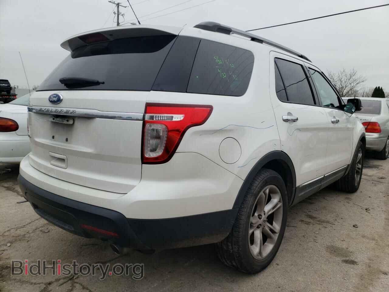 2011 FORD EXPLORER - VIN: 1FMHK7F87BGA31075 - Photo 4