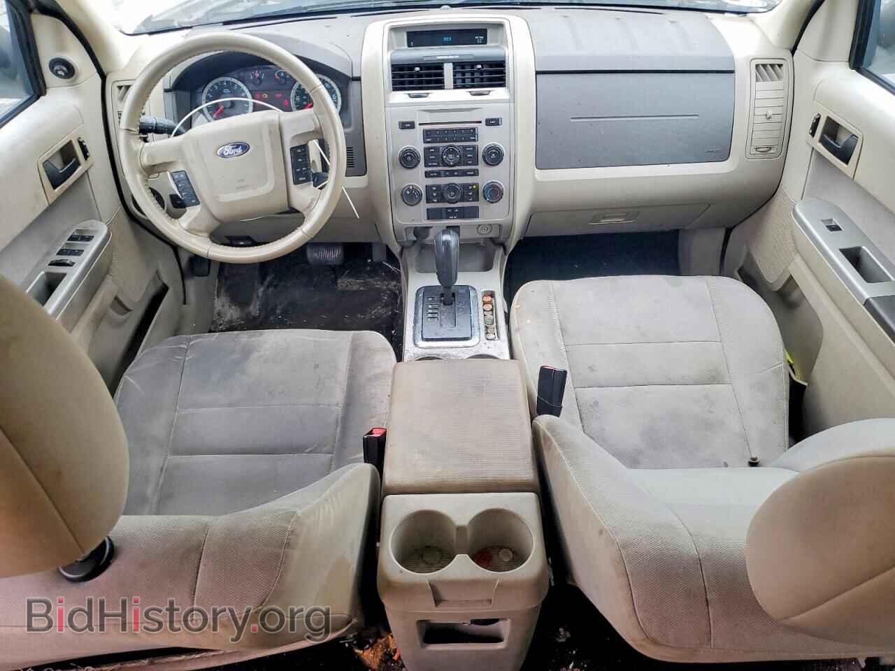 2012 FORD ESCAPE - VIN: 1FMCU0D75CKB00964 - Photo 8