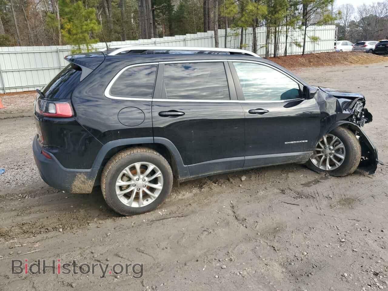 2019 JEEP CHEROKEE - VIN: 1C4PJLCB8KD266002 - Фото 3