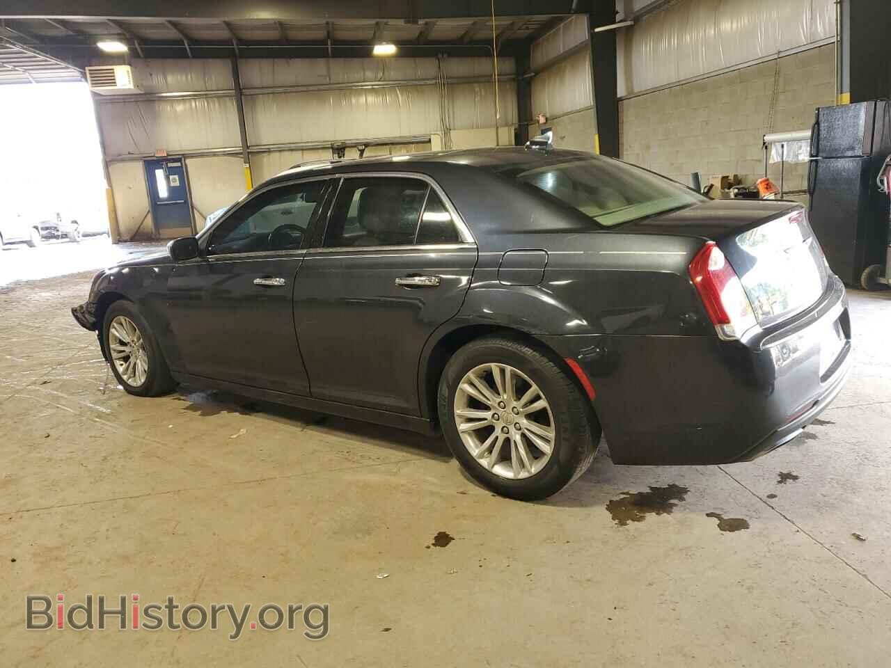 2016 CHRYSLER 300 - VIN: 2C3CCAEG2GH182035 - Фото 2