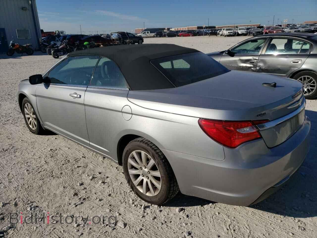 2014 CHRYSLER 200 - VIN: 1C3BCBEB8EN158154 - Фото 2
