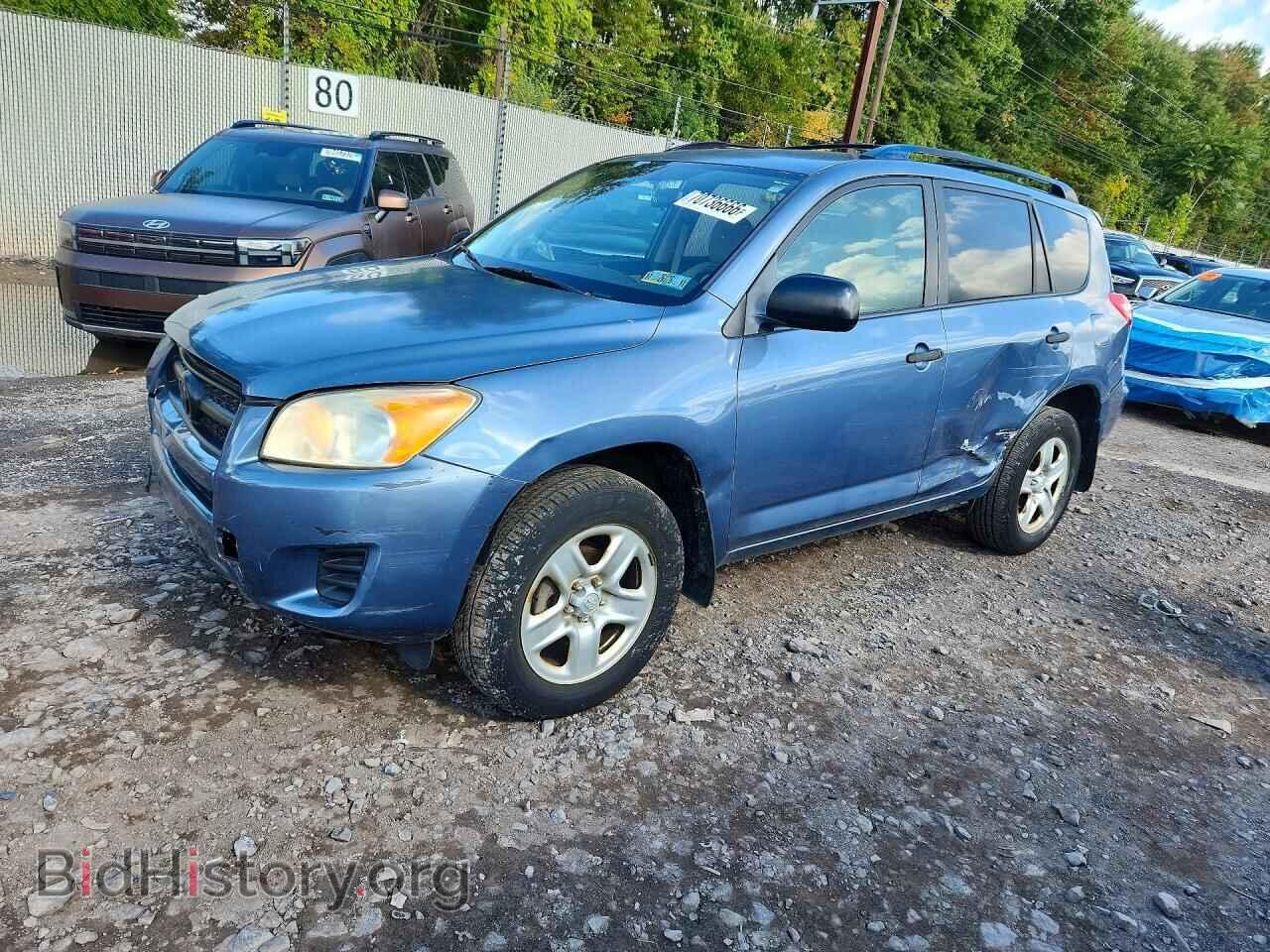 2011 Toyota RAV4 Base (VIN JTMBF4DV0BD040949) — photo 1 of 13, Copart, damage: side