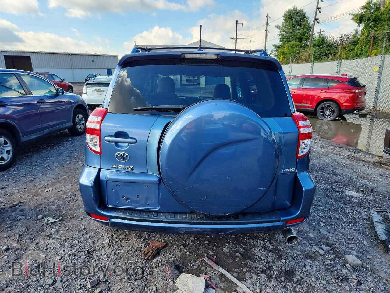 2011 Toyota RAV4 (VIN JTMBF4DV0BD040949) — photo 6 of 13