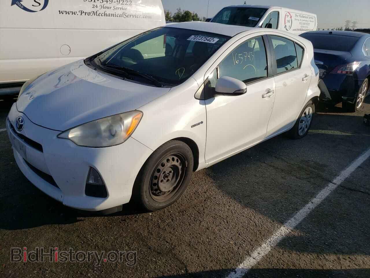 Фотография JTDKDTB34C1516575 - TOYOTA PRIUS 2012