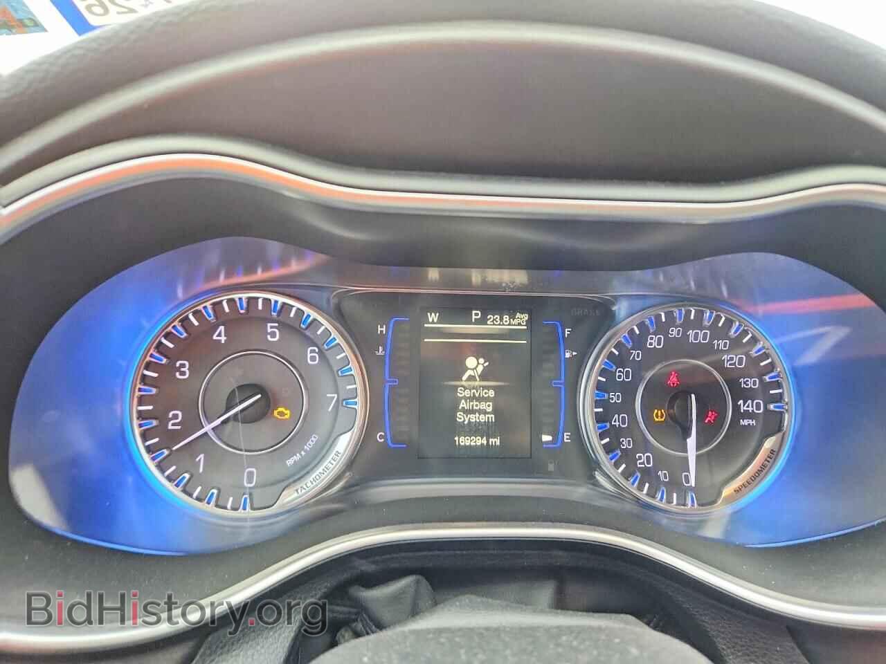 2016 CHRYSLER 200 - VIN: 1C3CCCABXGN166260 - Photo 9