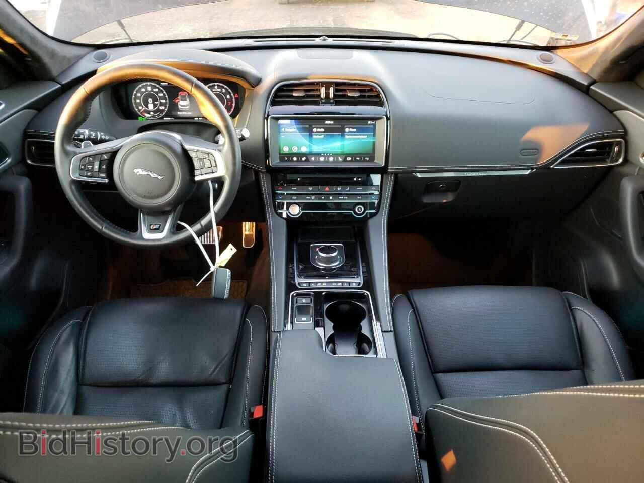 2020 JAGUAR F-PACE - VIN: SADCM2FVXLA638095 - Фото 8