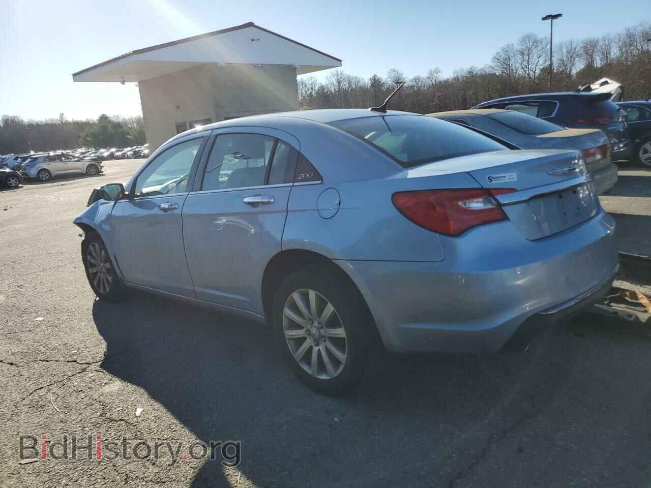 2013 CHRYSLER 200 - VIN: 1C3CCBCG4DN524029 - Фото 2
