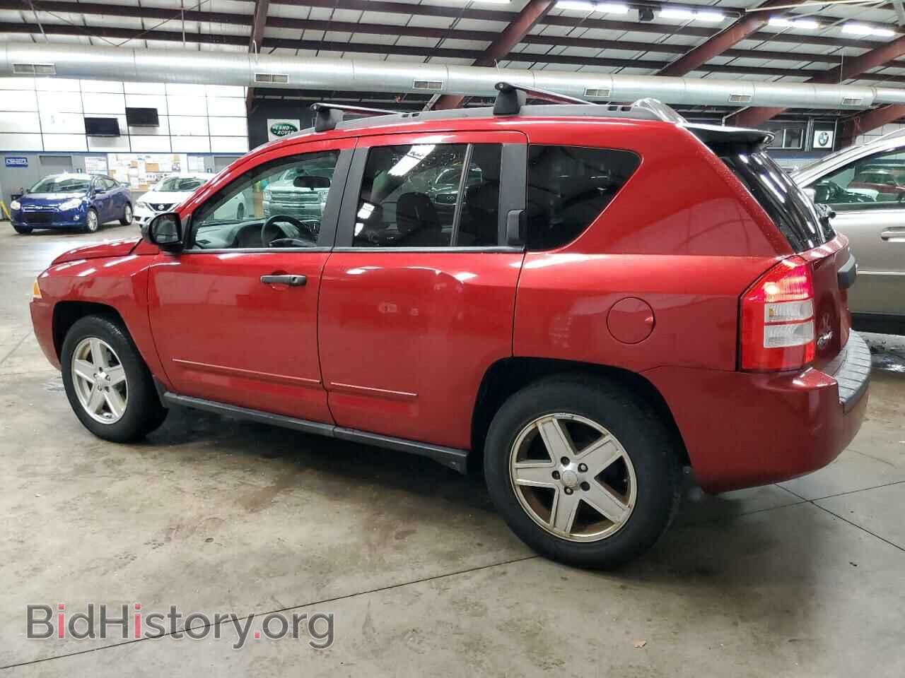 2009 JEEP COMPASS - VIN: 1J4FF47B29D223261 - Photo 2