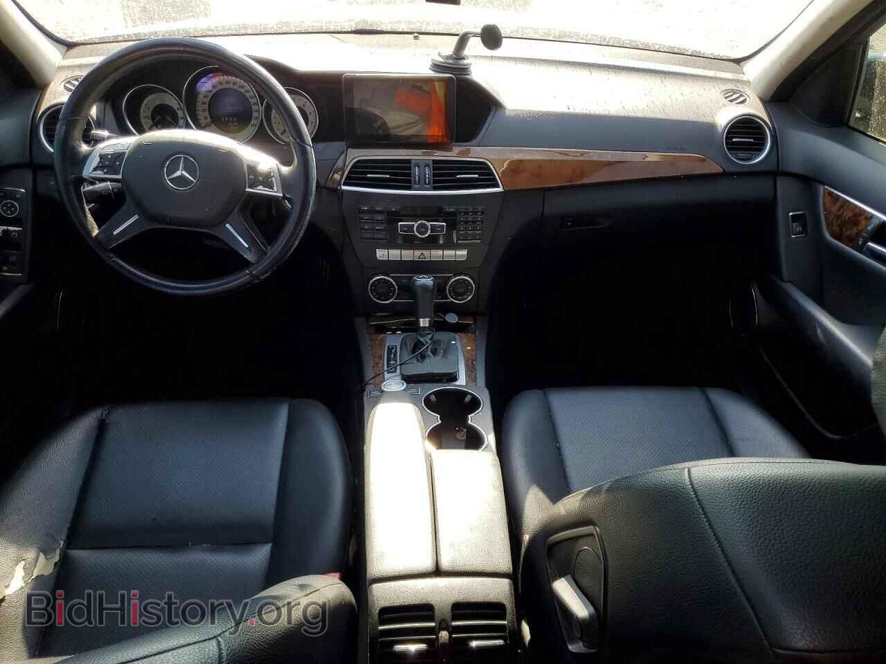 2012 MERCEDES-BENZ C-CLASS - VIN: WDDGF8BBXCA655636 - Photo 8