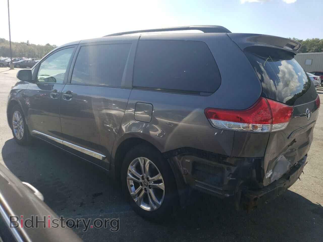 2011 TOYOTA All Models - VIN: 5TDJK3DC7BS020105 - Фото 2