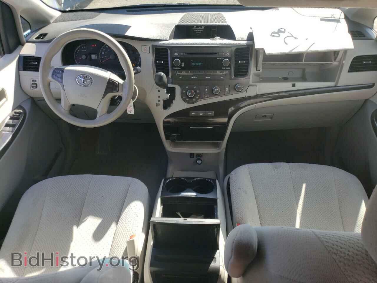 2011 TOYOTA All Models - VIN: 5TDJK3DC7BS020105 - Фото 8