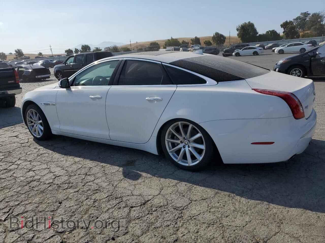 2013 JAGUAR XJ - VIN: SAJWA1C75D8V55556 - Фото 2