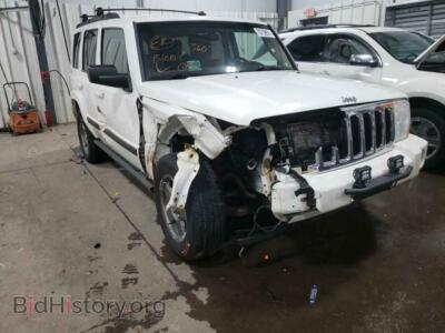 2007 Jeep COMMANDER, white — VIN 1J8HG48P37C562581, Copart
