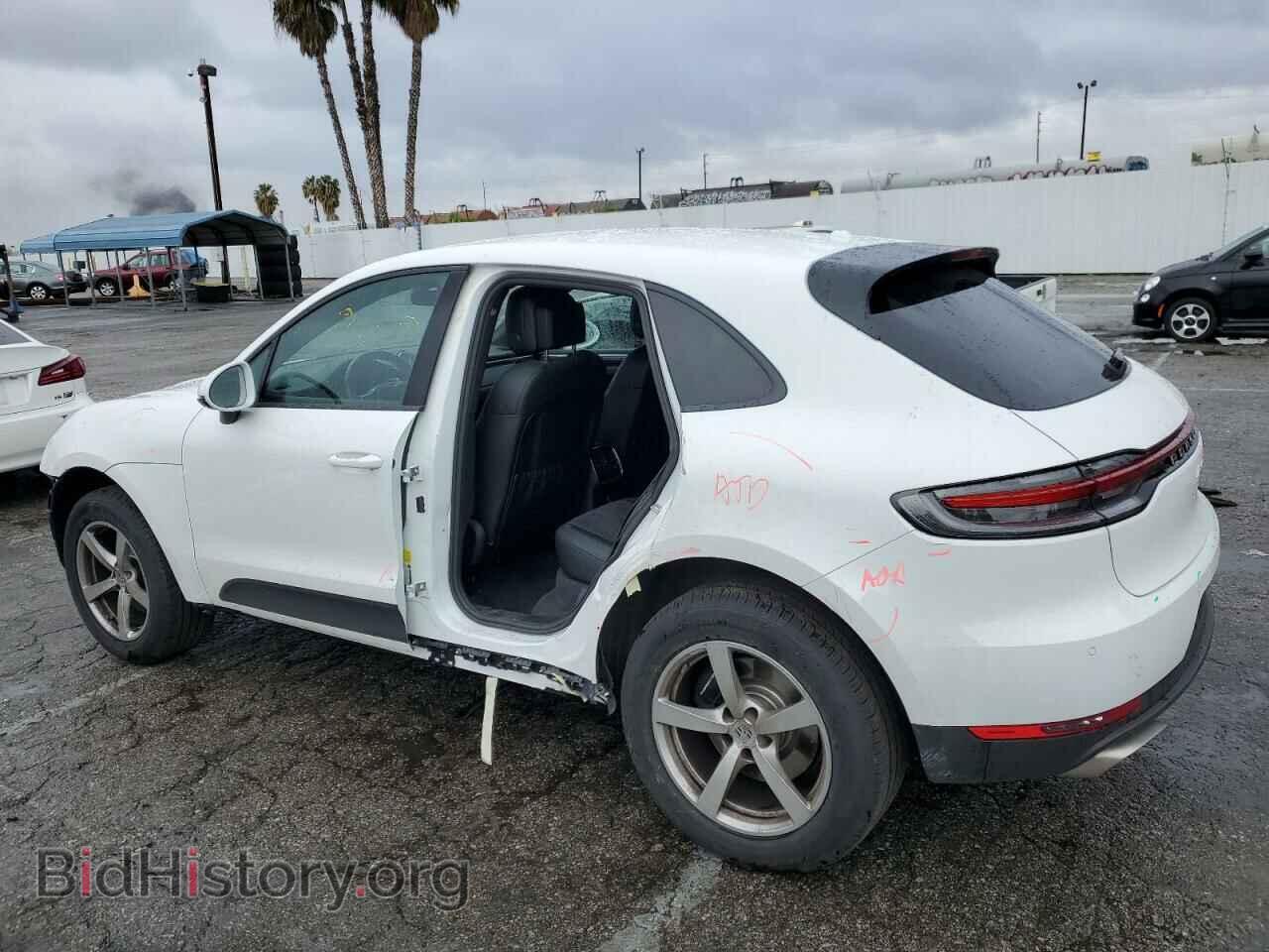 2020 PORSCHE MACAN - VIN: WP1AA2A50LLB11835 - Фото 2