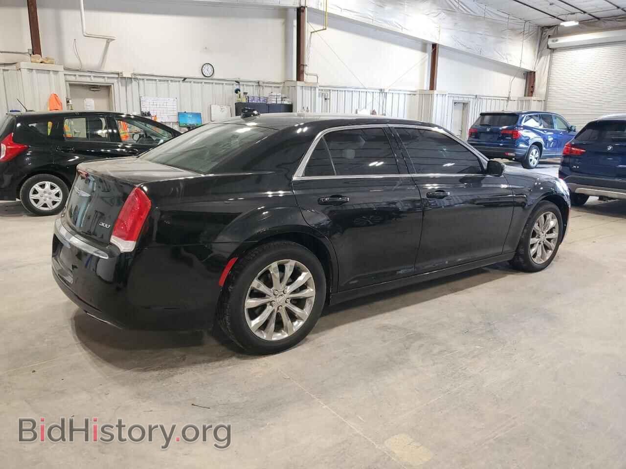 2015 CHRYSLER 300 - VIN: 2C3CCARG4FH899884 - Фото 3