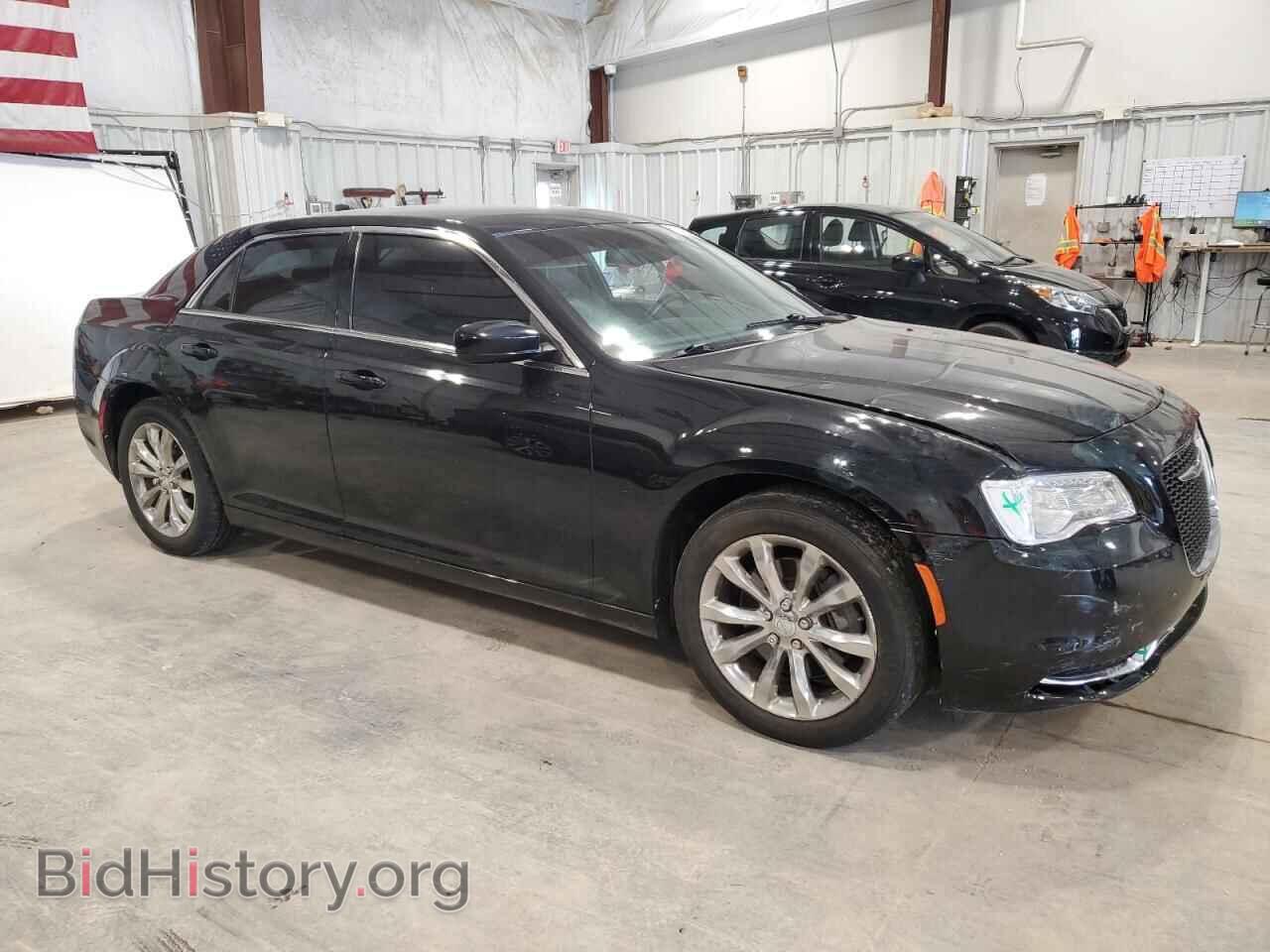 2015 CHRYSLER 300 - VIN: 2C3CCARG4FH899884 - Фото 4