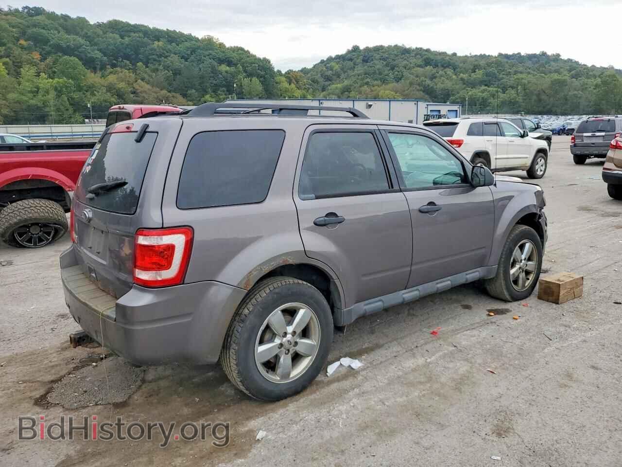 2011 FORD ESCAPE - VIN: 1FMCU9D76BKC49547 - Photo 3
