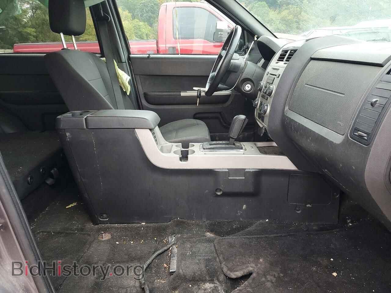 2011 FORD ESCAPE - VIN: 1FMCU9D76BKC49547 - Photo 7