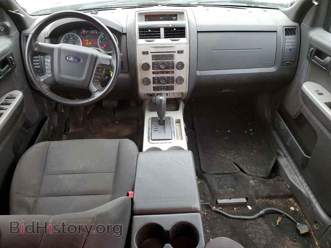 2011 FORD ESCAPE - VIN: 1FMCU9D76BKC49547 - Photo 8
