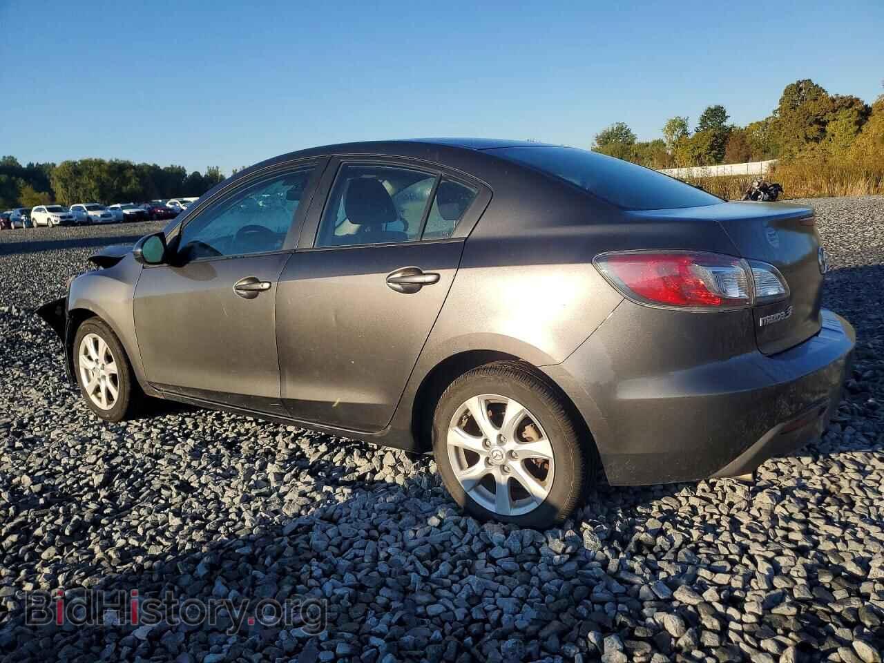 2011 MAZDA 3 - VIN: JM1BL1VG6B1428325 - Photo 2