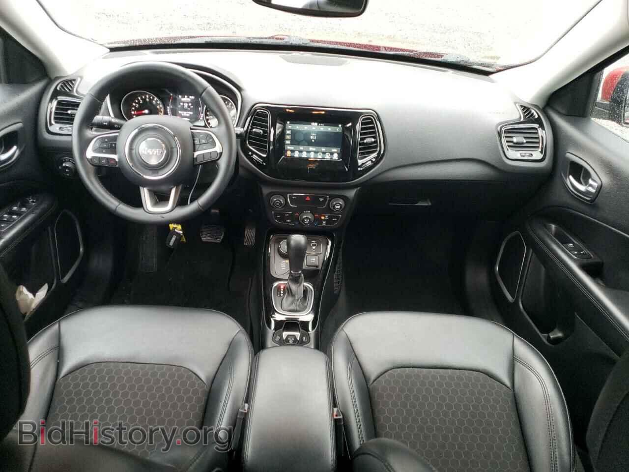 2019 JEEP COMPASS - VIN: 3C4NJDBB7KT742197 - Photo 8