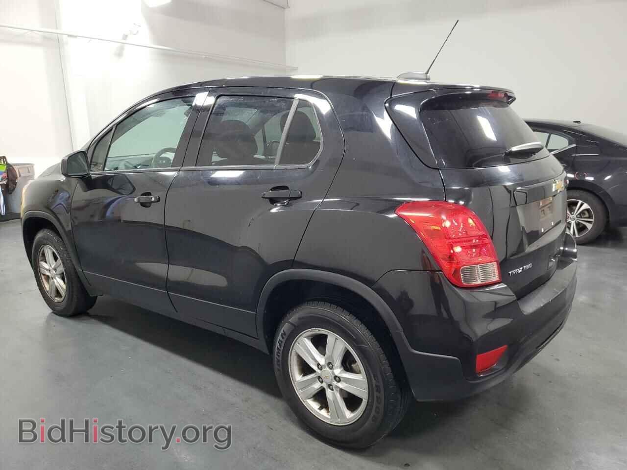2020 CHEVROLET TRAX - VIN: KL7CJNSB2LB032556 - Фото 2