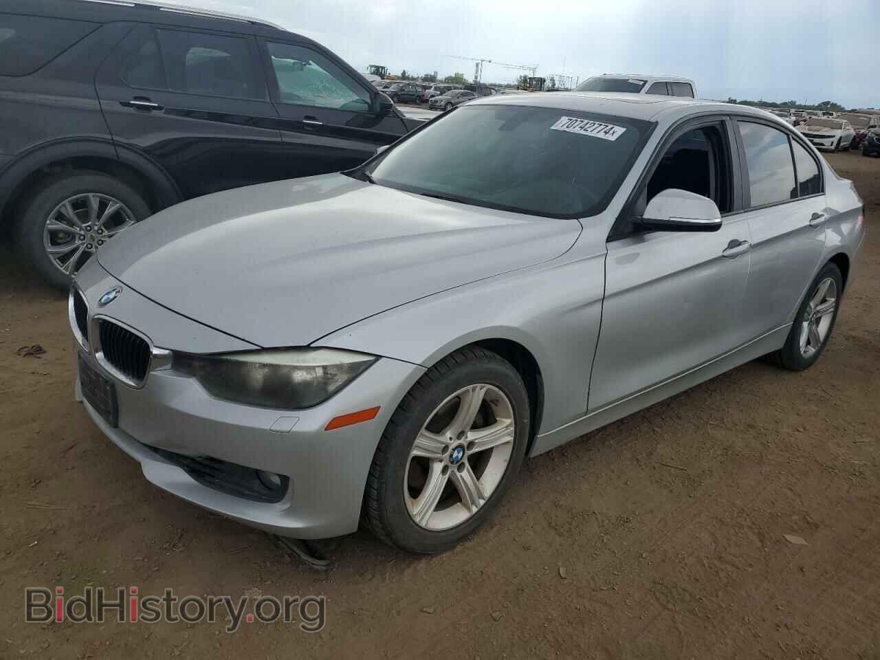 Photo WBA3B3C55DF533056 - BMW 3 SERIES 2013