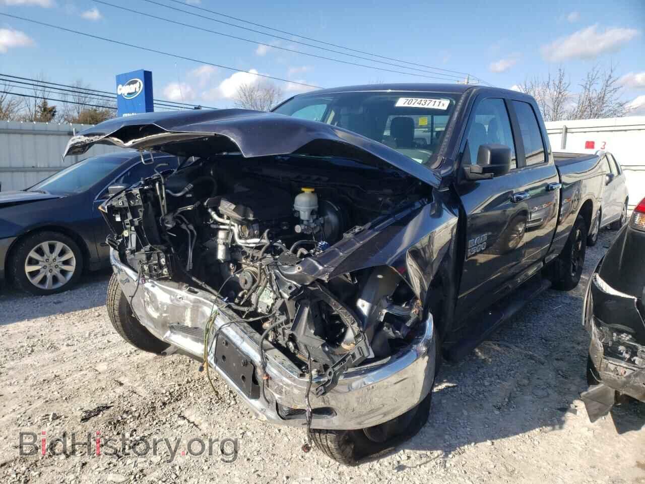 2018 RAM 1500 - VIN: 1C6RR7GG2JS120548 - Фото 2