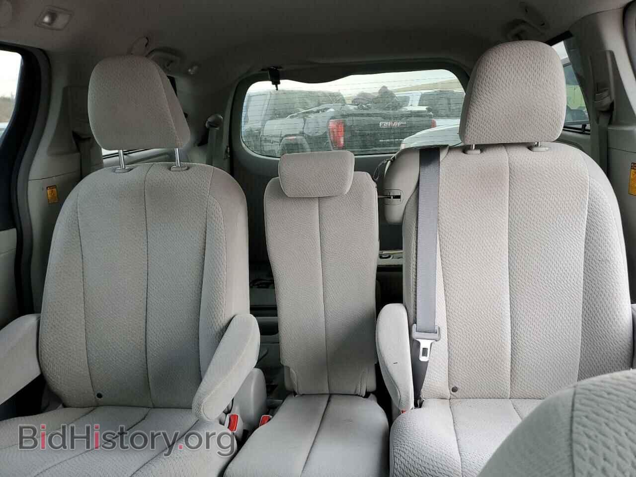 2012 TOYOTA SIENNA - VIN: 5TDKK3DC2CS256571 - Фото 10