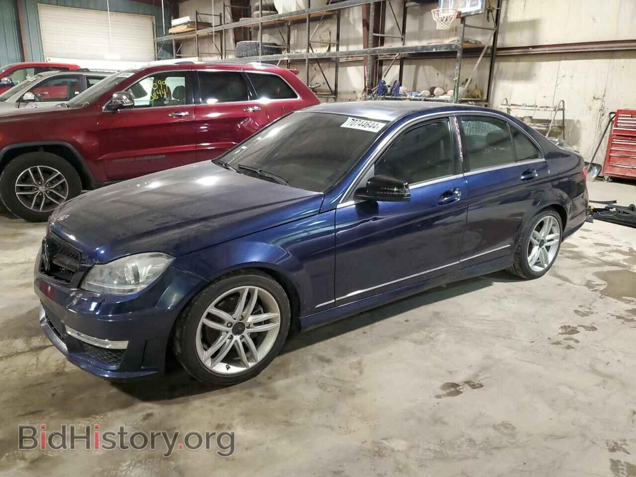 Фотография WDDGF8BB3CR213850 - MERCEDES-BENZ C-CLASS 2012