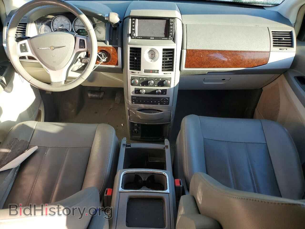 2010 CHRYSLER MINIVAN - VIN: 2A4RR5D14AR167931 - Photo 8