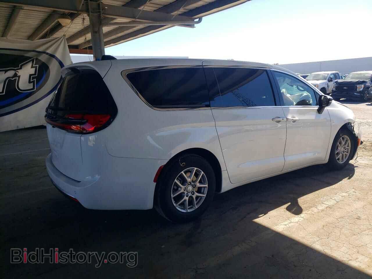 2027 CHRYSLER PACIFICA - VIN: 2C4RC1BG5VR594290 - Photo 3