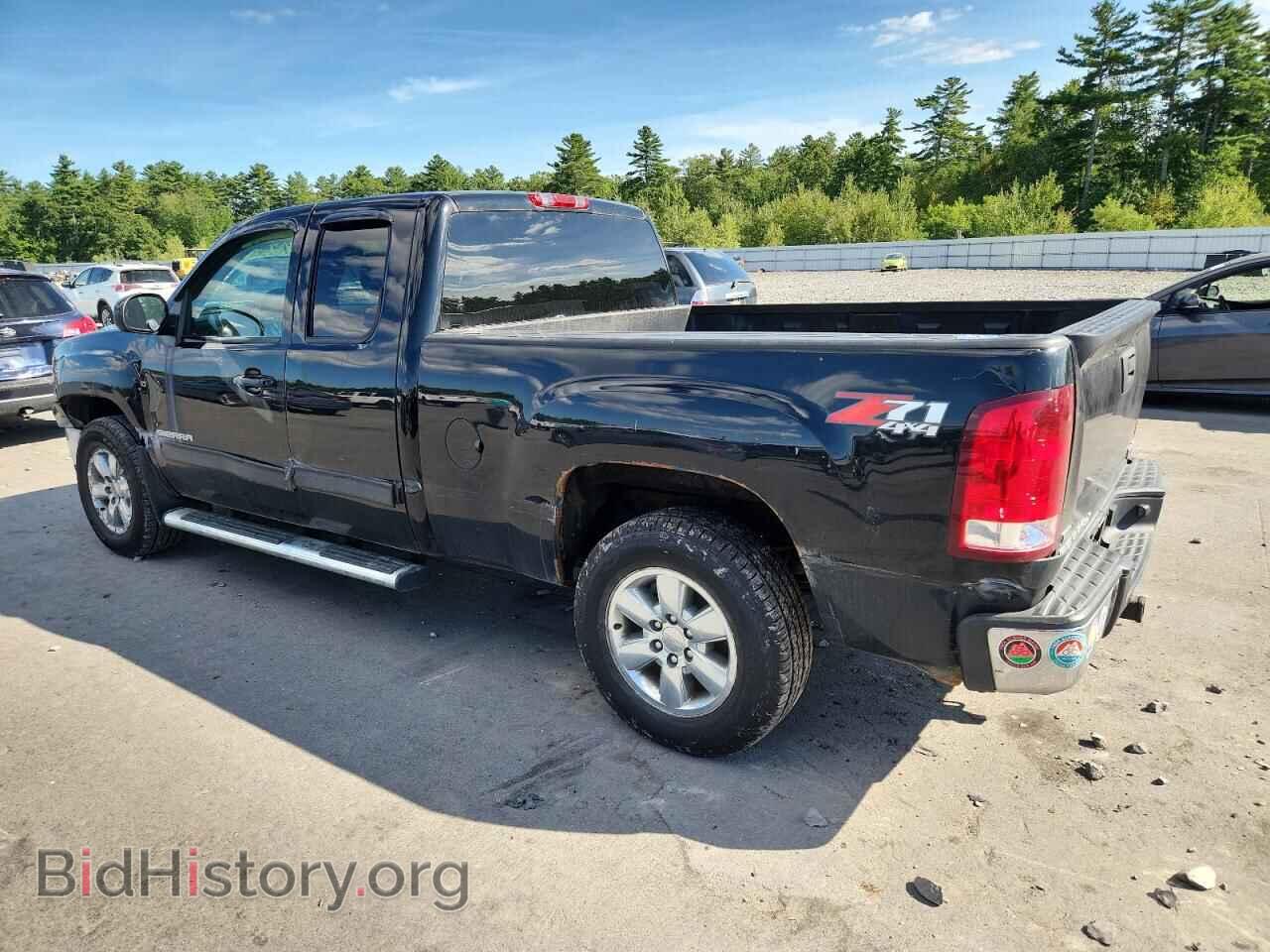 2011 GMC SIERRA - VIN: 1GTR2WE33BZ214602 - Фото 2