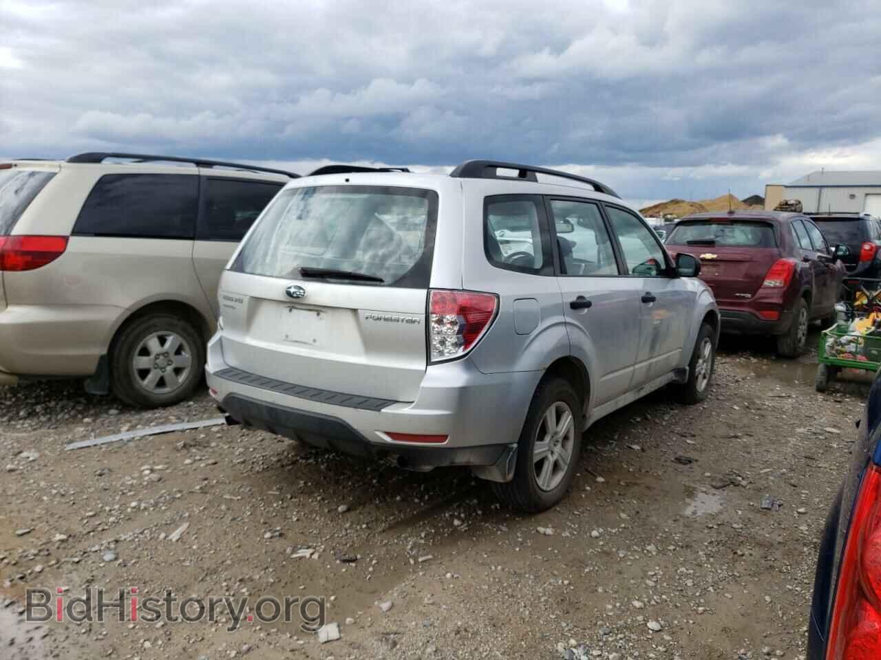 2011 SUBARU FORESTER - VIN: JF2SHBBC8BH768674 - Фото 3