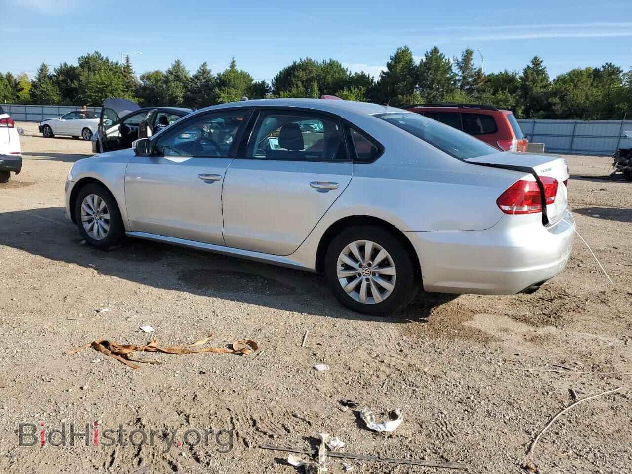 2013 VOLKSWAGEN PASSAT - VIN: 1VWAP7A33DC020181 - Фото 2