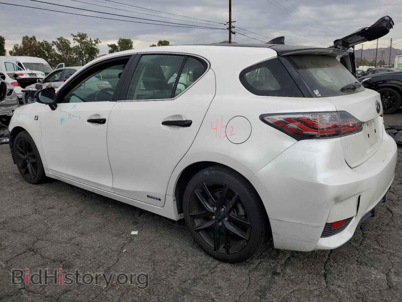 2016 LEXUS CT 200 - VIN: JTHKD5BH6G2278833 - Фото 2