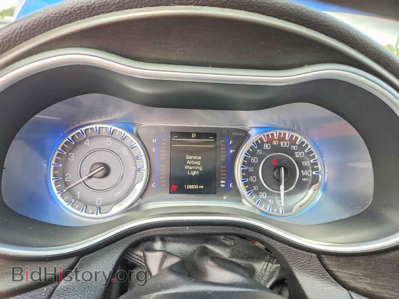 2015 CHRYSLER 200 - VIN: 1C3CCCAB5FN507742 - Фото 9