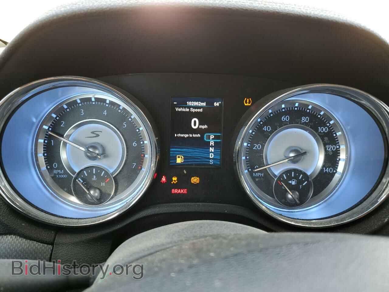 2014 CHRYSLER 300 - VIN: 2C3CCABG1EH286503 - Фото 9