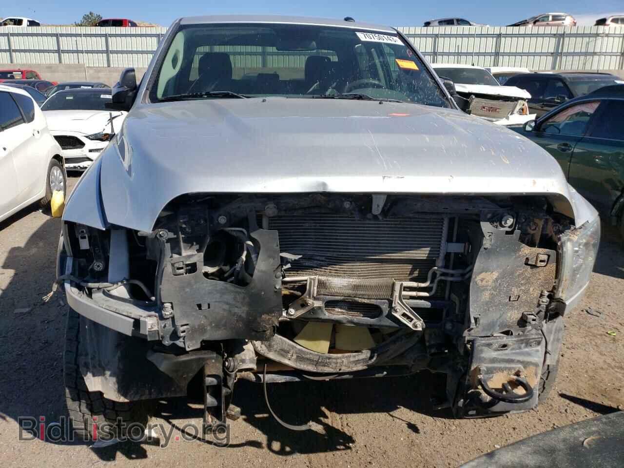 2017 RAM All Models - VIN: 3C6UR5CL6HG554247 - Photo 5