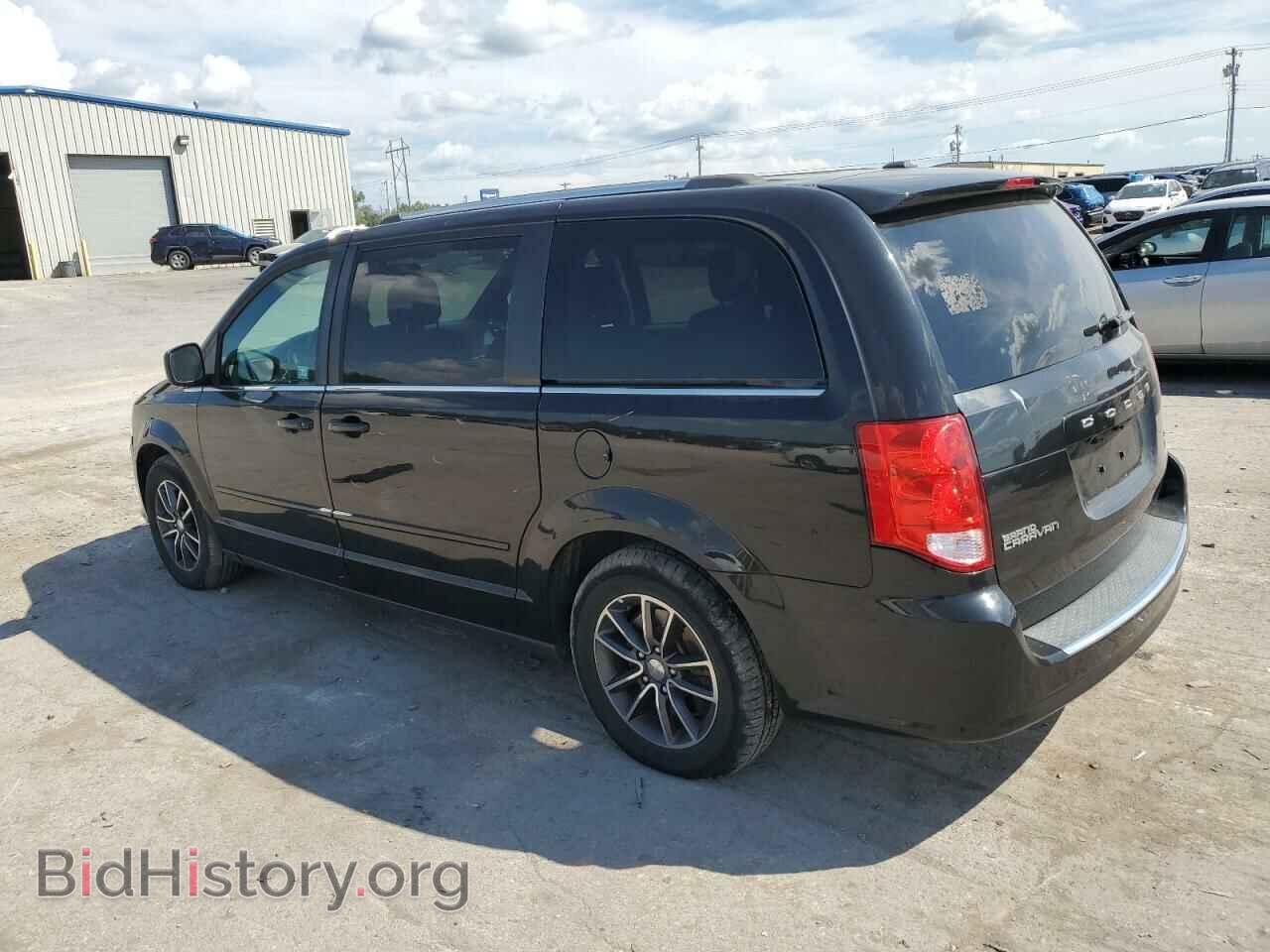 2017 DODGE CARAVAN - VIN: 2C4RDGCG9HR749524 - Photo 2