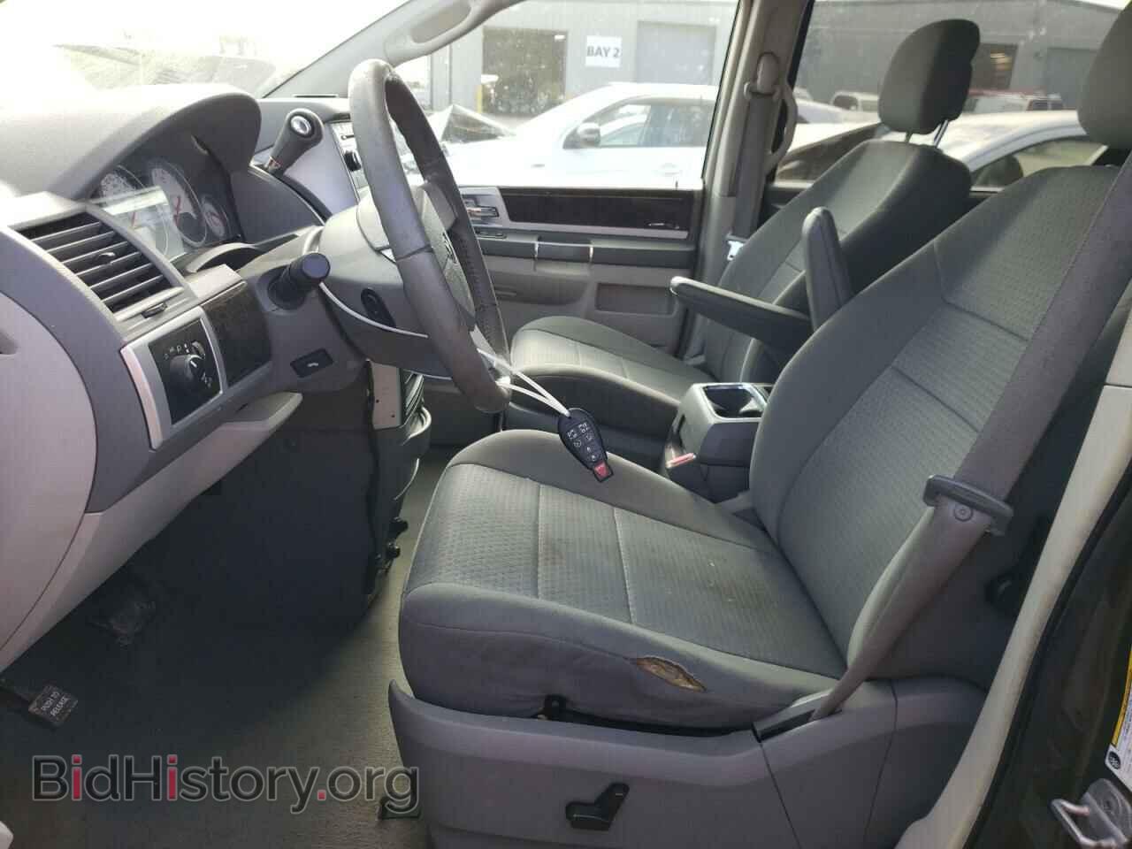 2010 DODGE CARAVAN - VIN: 2D4RN5D13AR396234 - Фото 7