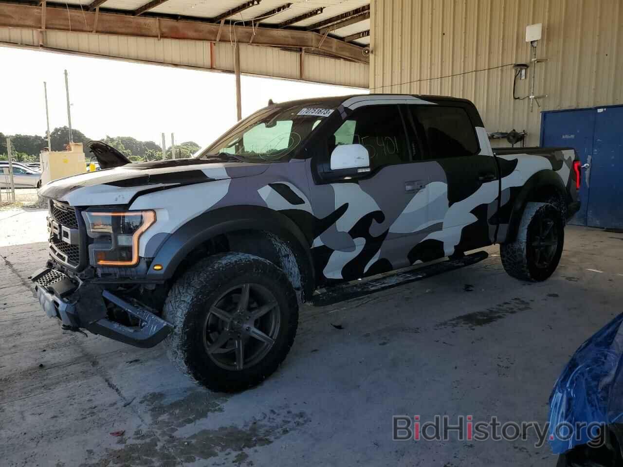 Photo 1FTFW1RG4KFA18600 - FORD F150 2019