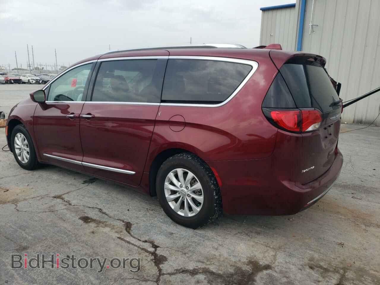 2019 CHRYSLER PACIFICA - VIN: 2C4RC1BG1KR738378 - Photo 2