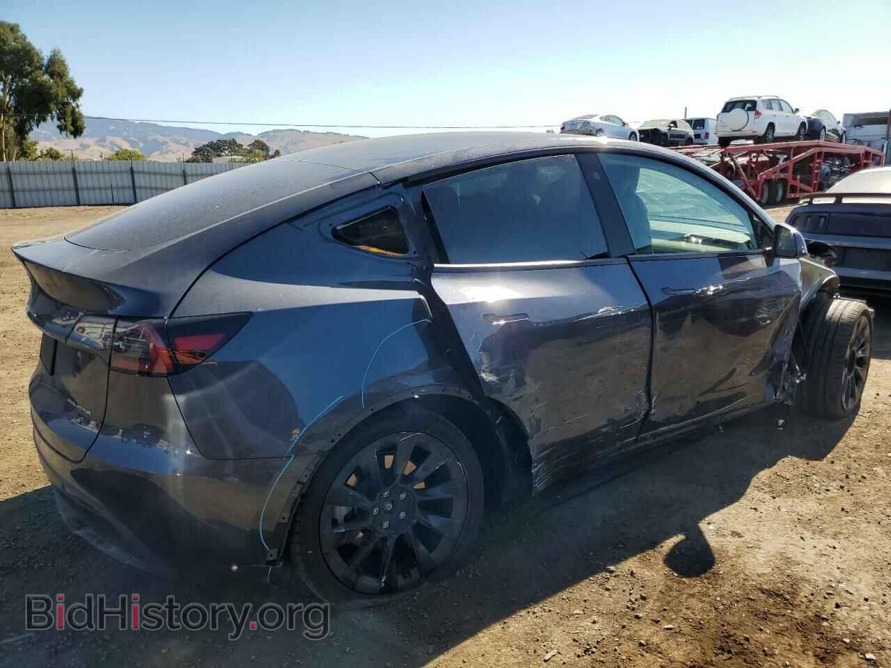 2023 TESLA MODEL Y - VIN: 7SAYGAEE8PF622997 - Фото 3