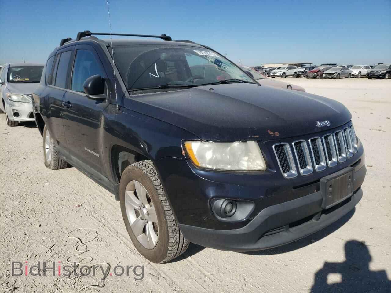 Photo 1J4NT1FA0BD178550 - JEEP COMPASS 2011