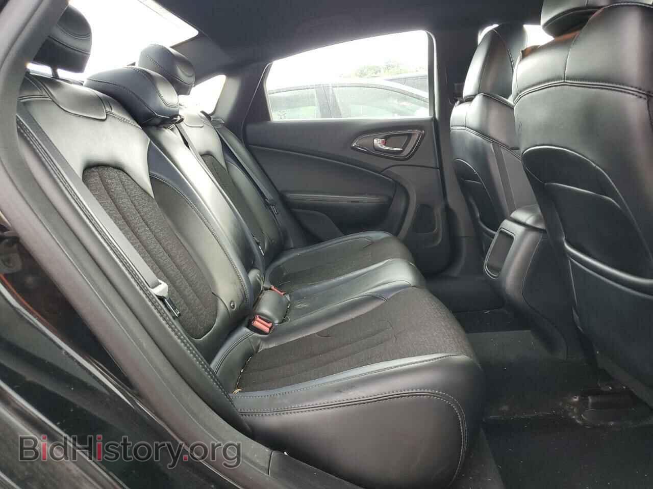 2015 CHRYSLER 200 - VIN: 1C3CCCBB0FN650094 - Photo 10