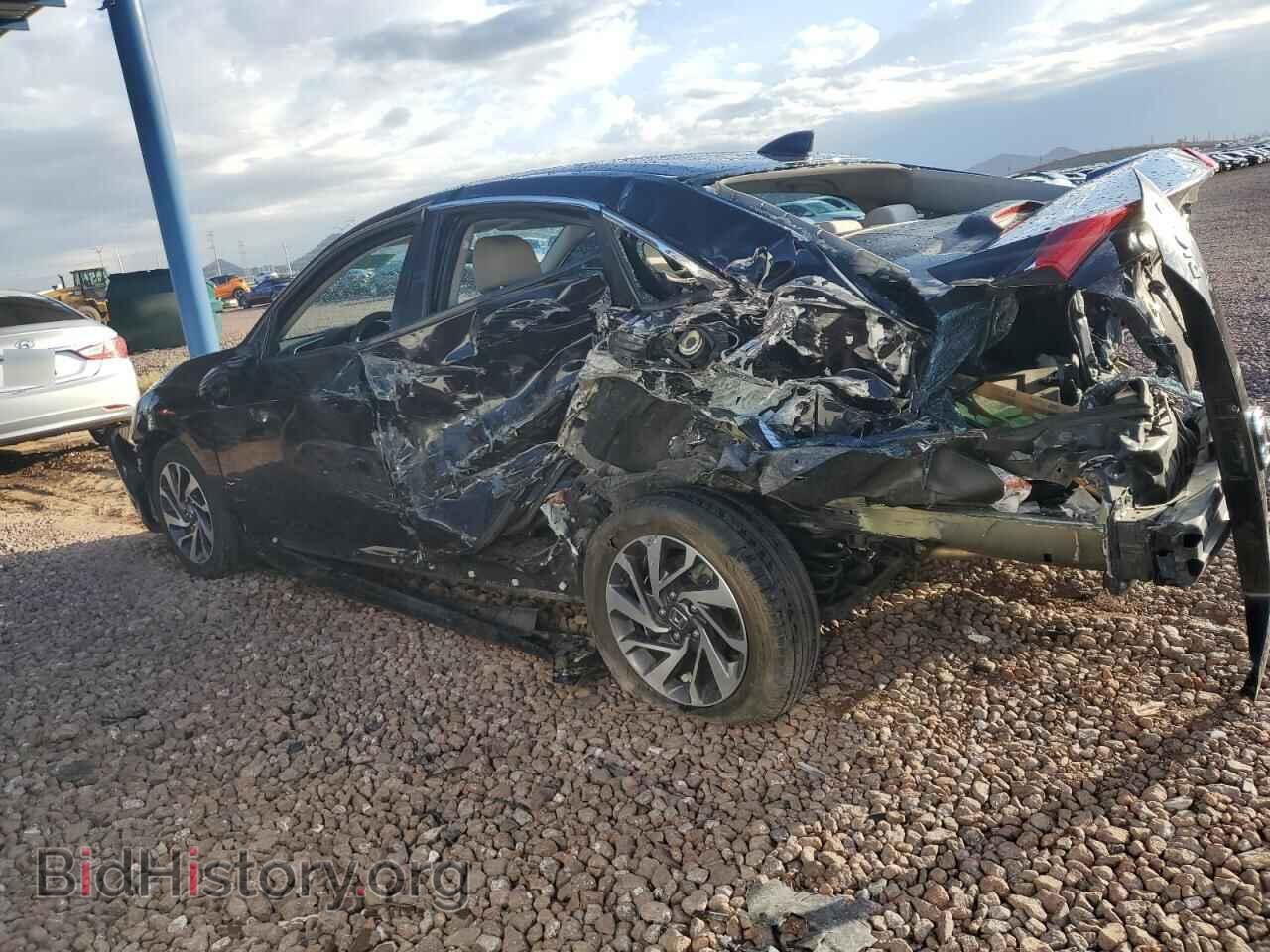 2018 HONDA CIVIC - VIN: 2HGFC2F77JH515397 - Фото 3