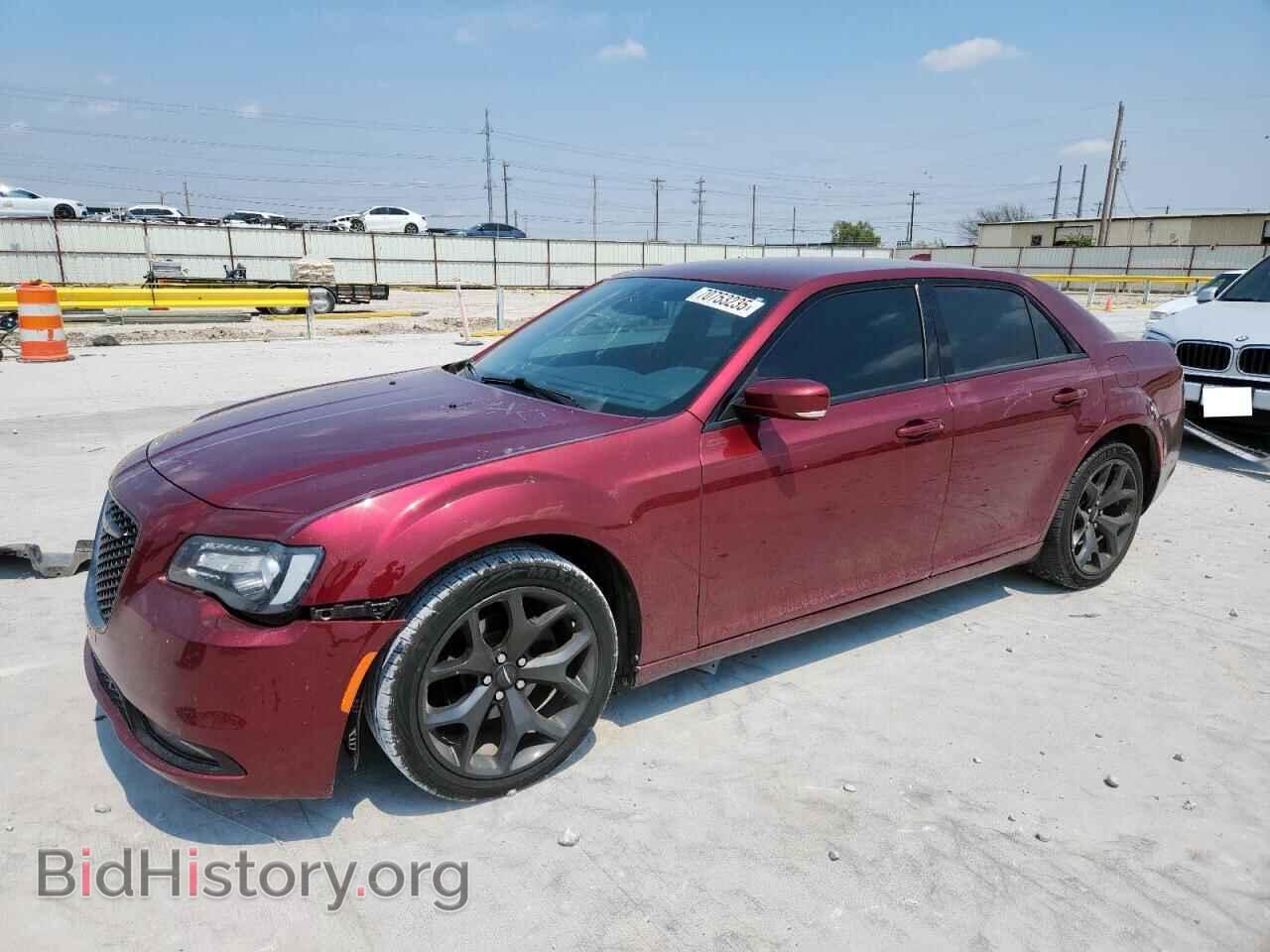 Photo 2C3CCABG2MH549810 - CHRYSLER 300 2021